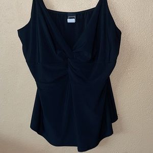 Flowy top that can be casual or dressed out for a night out!